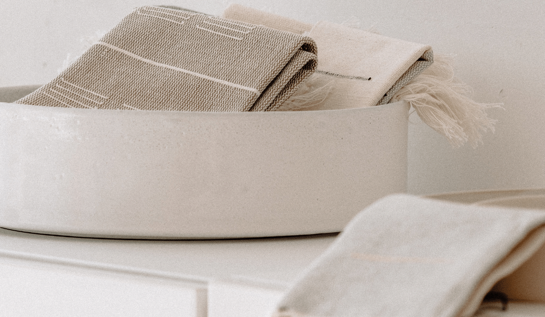 Ways to Stylishly Organise Your Linen Cupboard